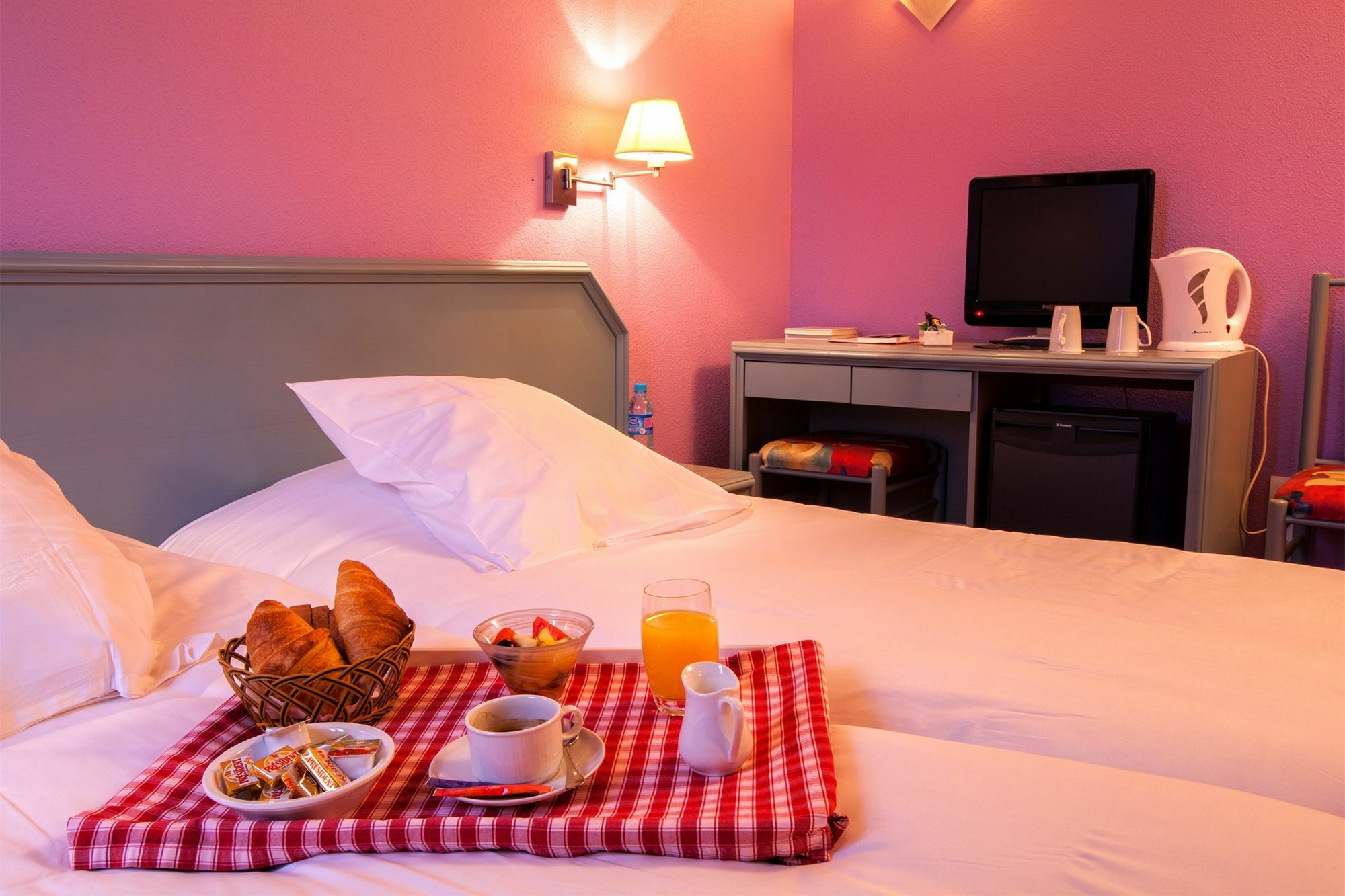 The Originals City, Hôtel de l'Ange, Colmar Sud (Inter-Hotel) Guebwiller Exterior foto